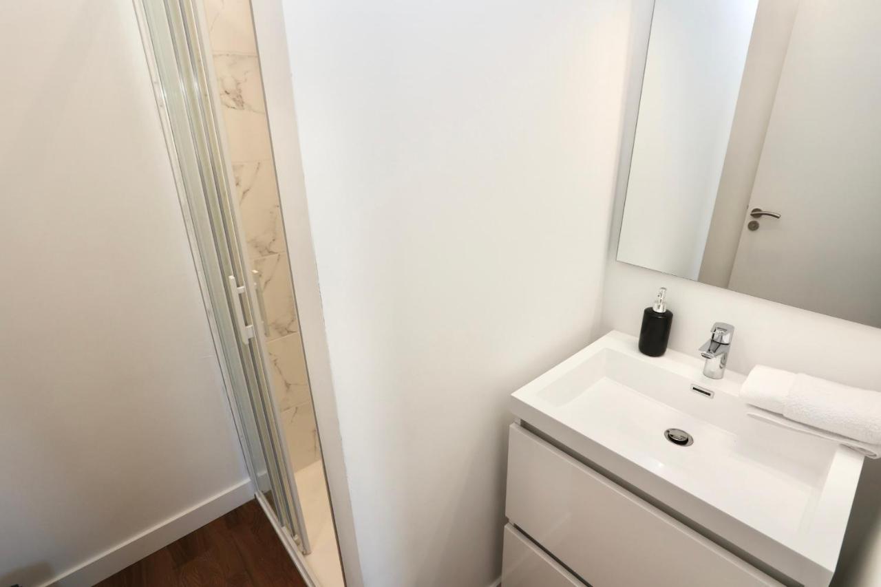 Napoleon Gare 8 T2 Dernier Etage Bylocly Lejlighed Pontivy Eksteriør billede